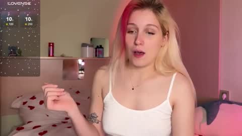 Annabel online show from October 13, 11:12 am