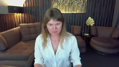 Annabel online show from June 18, 5:51 pm