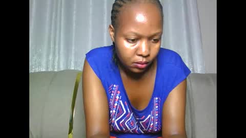 Snapshot of annabelle_doll8 chatting on October 20, 4:06 am Bell online show from October 20, 4:06 am