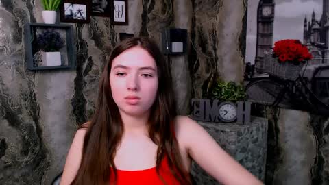 Anna online show from April 2, 8:43 am