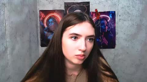 Anna online show from April 3, 9:27 am