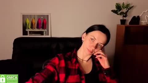 Anna online show from March 7, 1:44 pm