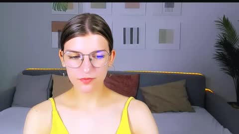 Im Anna online show from June 1, 8:26 am