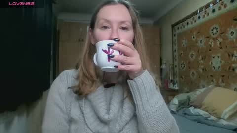 AnnaXLovers online show from December 16, 3:40 pm