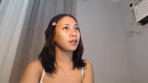 annie online show from March 7, 6:08 pm