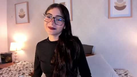 Annie online show from June 25, 4:20 am