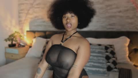 Anneth online show from November 11, 7:49 pm