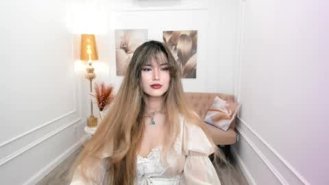 annetli online show from March 30, 11:32 am