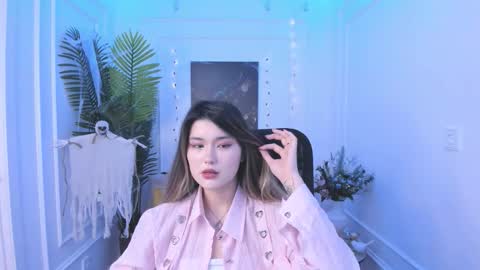 annetli online show from October 16, 4:01 am