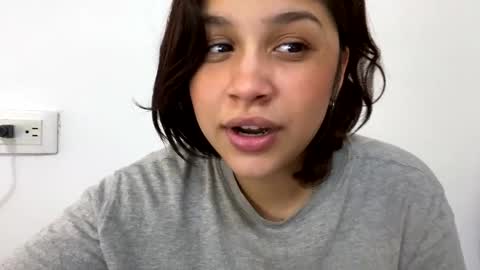 Annie  online show from December 27, 7:46 pm