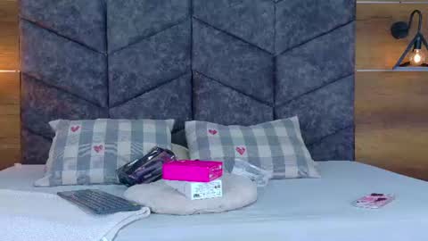 ANNIE online show from July 16, 11:46 am
