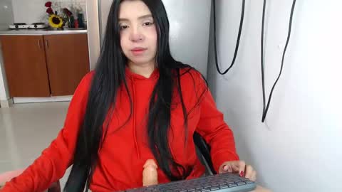 Snapshot of anntonella_squirt chatting on September 22, 2:32 pm anntonella_squirt online show from September 22, 2:32 pm
