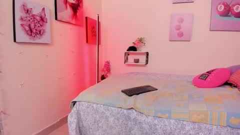 Anny cotton  online show from March 10, 8:02 pm