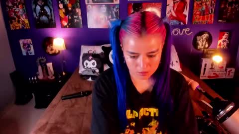      Paty     online show from January 17, 3:12 am