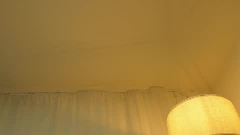 Anny online show from December 4, 4:56 am