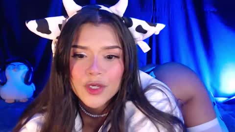 ANNY online show from November 9, 1:31 am