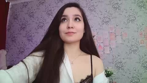 Snapshot of anny_shine chatting on February 14, 7:49 am Annie online show from February 14, 7:49 am