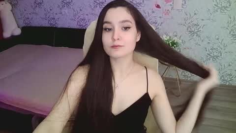 Snapshot of anny_shine chatting on February 26, 6:59 pm Annie online show from February 26, 6:59 pm