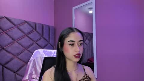 Anny online show from February 4, 7:40 pm