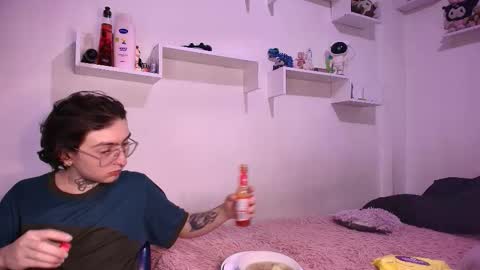 anny harris online show from November 18, 11:15 pm