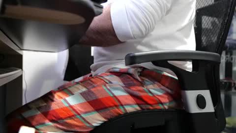 D online show from February 21, 9:22 pm