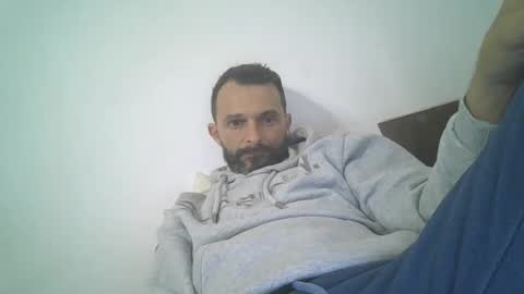 Snapshot of ansreramso chatting on February 18, 12:37 am Lower chakra online show from February 18, 12:37 am