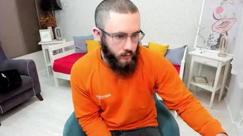 Ant online show from February 18, 1:44 pm