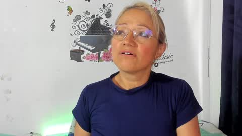 Snapshot of anthonela_mature_ chatting on December 19, 6:01 pm anthonela_mature_ online show from December 19, 6:01 pm