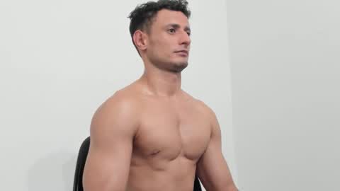 Snapshot of anthony_lewis_ chatting on October 19, 12:21 pm Adonys Creeb online show from October 19, 12:21 pm