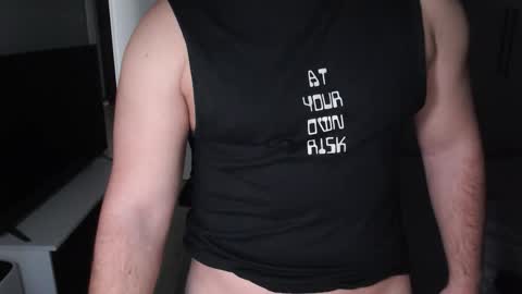 Snapshot of anton_smotri chatting on October 11, 12:10 pm anton_smotri online show from October 11, 12:10 pm