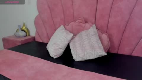 antonella_foxxxx online show from May 4, 12:33 pm