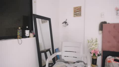 antonella online show from September 19, 8:40 am