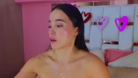    online show from March 5, 4:35 pm