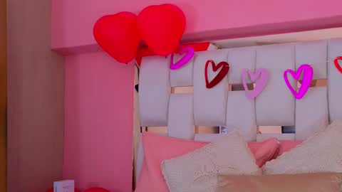    online show from February 21, 4:26 pm