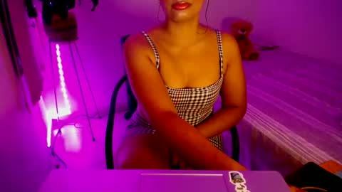 Antonella online show from November 6, 10:24 pm