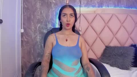 Snapshot of antonellaqueeen chatting on February 13, 2:42 pm ANTONELLE online show from February 13, 2:42 pm