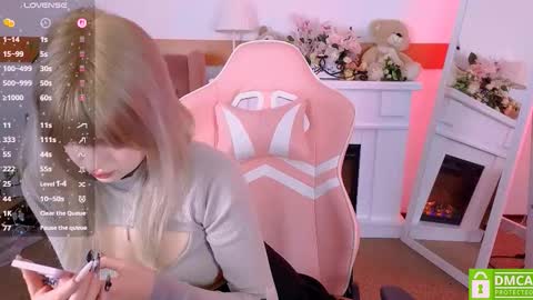 antonia_ferrero online show from January 12, 9:05 am