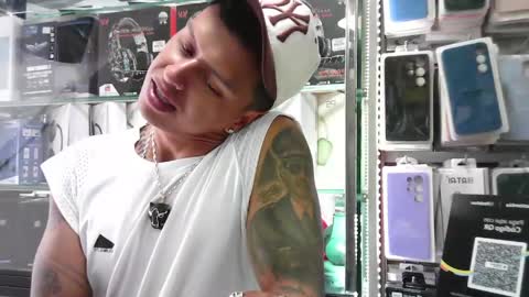 anubis_inpu online show from March 7, 6:41 pm