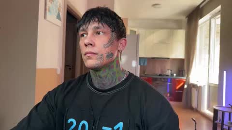 Tom online show from March 28, 9:00 am