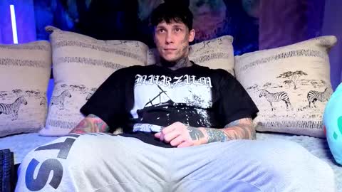 Tom online show from December 23, 6:08 am