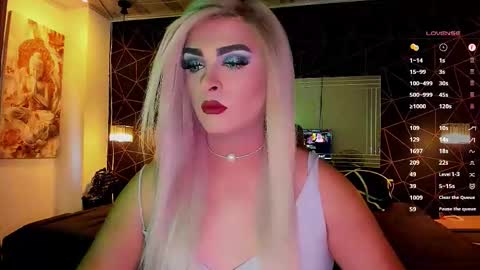 Snapshot of any_sophia chatting on September 17, 1:47 pm MissSophiaSpecter online show from September 17, 1:47 pm