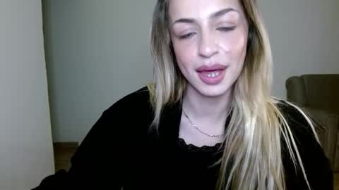 Anya online show from March 28, 7:59 pm