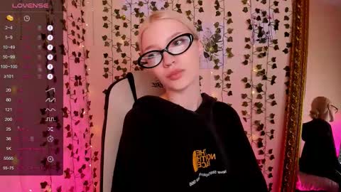 Anya online show from February 25, 2:15 am