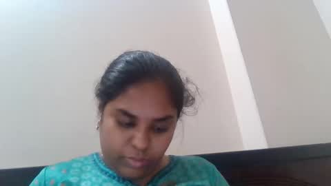 anydanyg online show from March 3, 7:10 pm