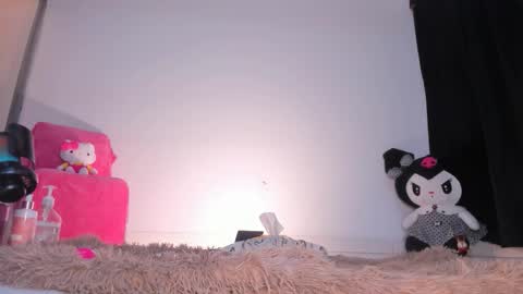 Angela online show from March 13, 7:39 pm