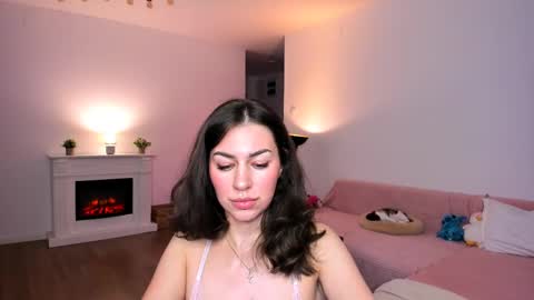 Anysa Smith online show from March 29, 10:33 pm