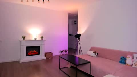 Anysa Smith online show from March 11, 9:29 pm