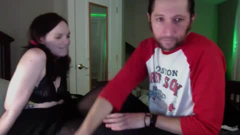 Mikey online show from December 24, 2:32 am