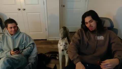 ApacheWithWebcam online show from January 17, 7:22 pm