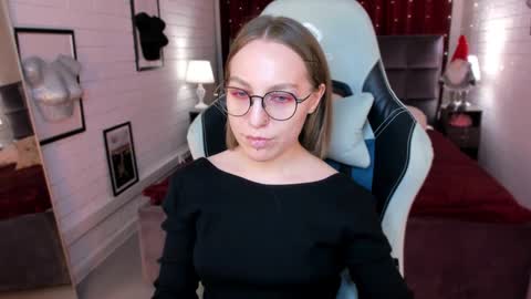 APHEX QUEEN online show from February 5, 4:47 pm